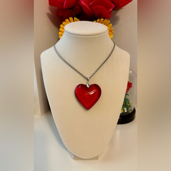 Big Red Crystal Glass Heart Charm Pendant Choker Necklace  Chunky Heart … - Picture 6 of 14